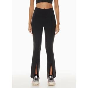 Aritzia TnAction TnaLIFE Split Hi-Rise Long Flared Leggings Size Small